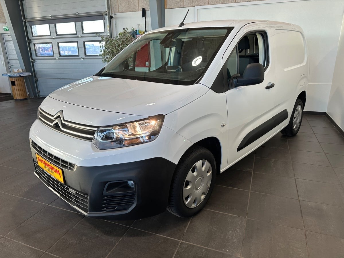 Hvid Citroën Berlingo fra 2022