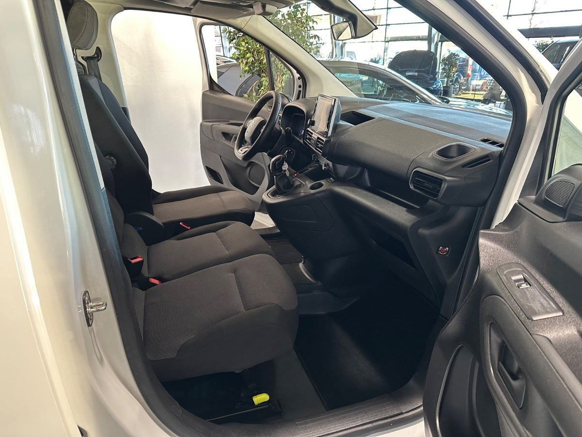 Hvid Citroën Berlingo fra 2022