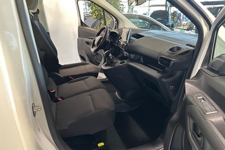 Hvid Citroën Berlingo fra 2022