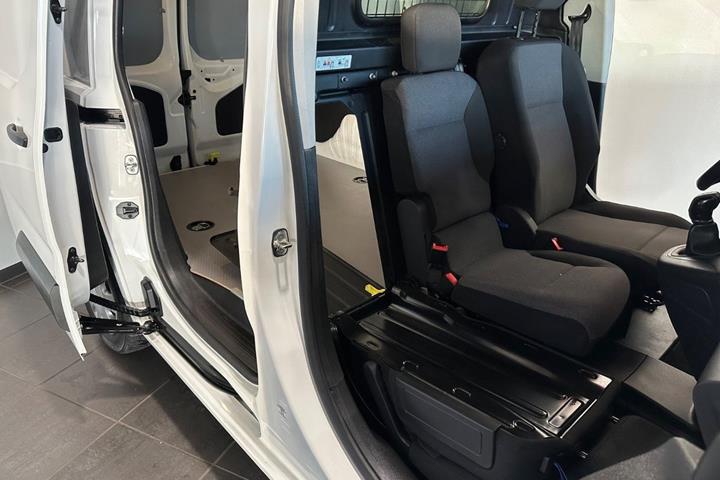 Hvid Citroën Berlingo fra 2022