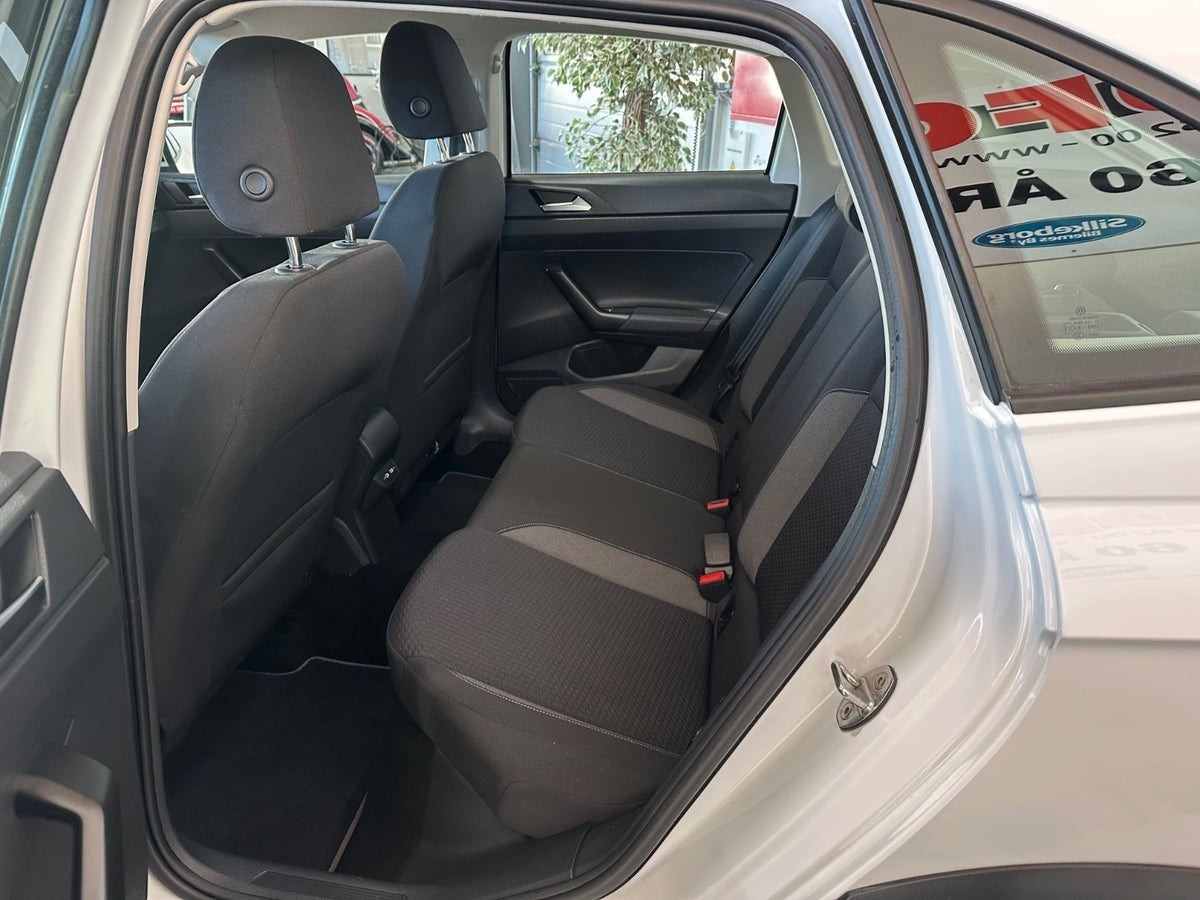 Hvid VW Taigo fra 2022