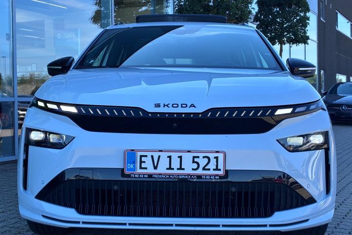 Hvid Skoda Enyaq fra 2026