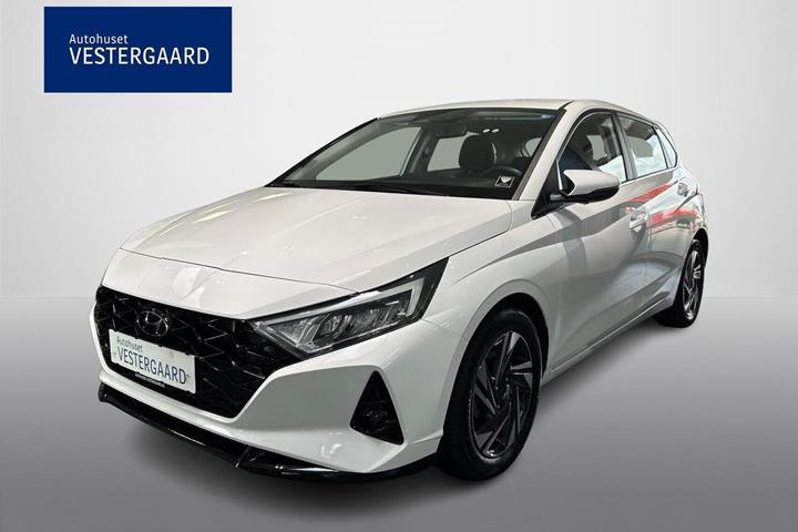 Hvid Hyundai i20 fra 2023