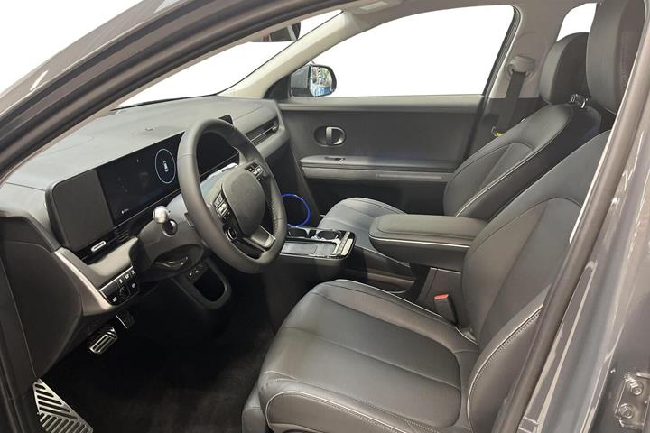 Grå Hyundai Ioniq 5 fra 2025