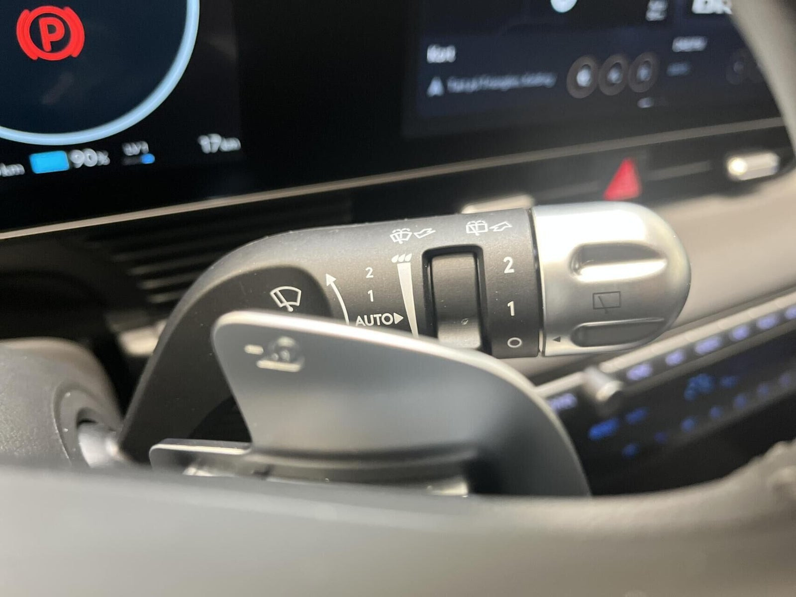 Grå Hyundai Ioniq 5 fra 2025