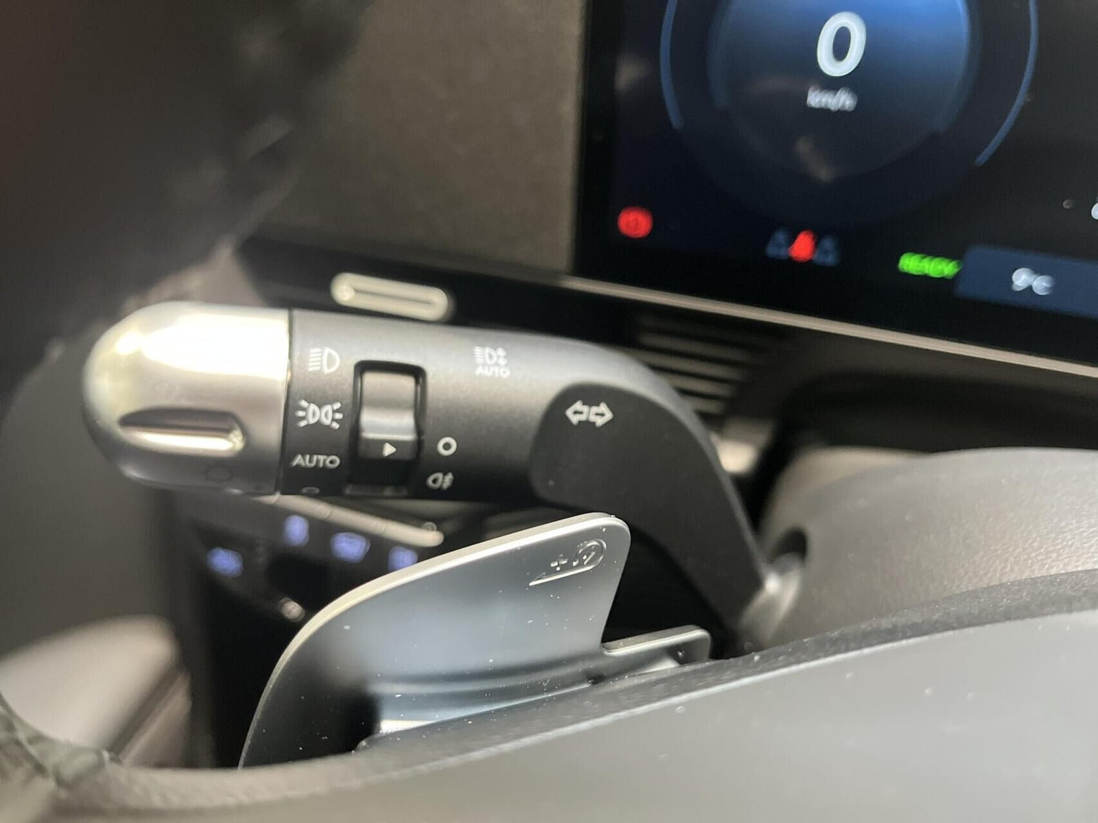 Grå Hyundai Ioniq 5 fra 2025
