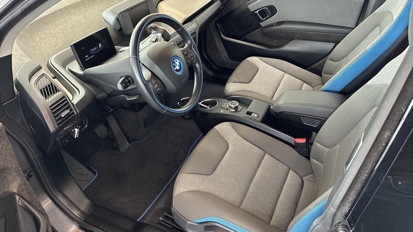 Sort BMW i3s fra 2022