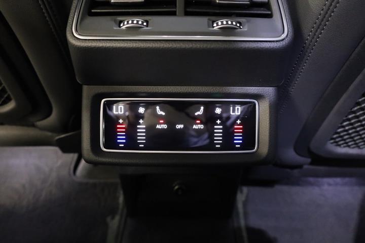 Sort Audi e-tron fra 2022