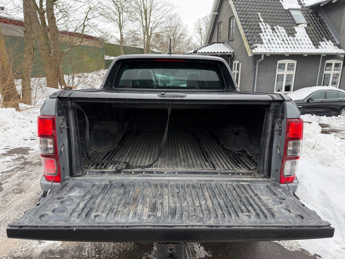 Grå Ford Ranger fra 2020