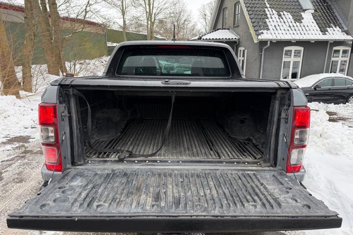 Grå Ford Ranger fra 2020