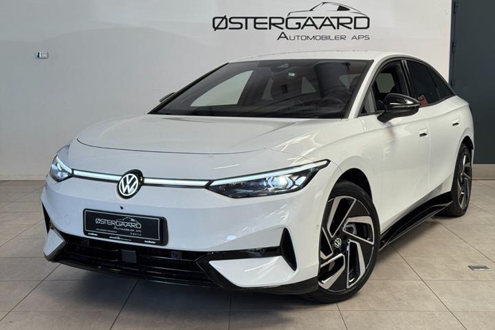 Hvid VW ID.7 fra 2025