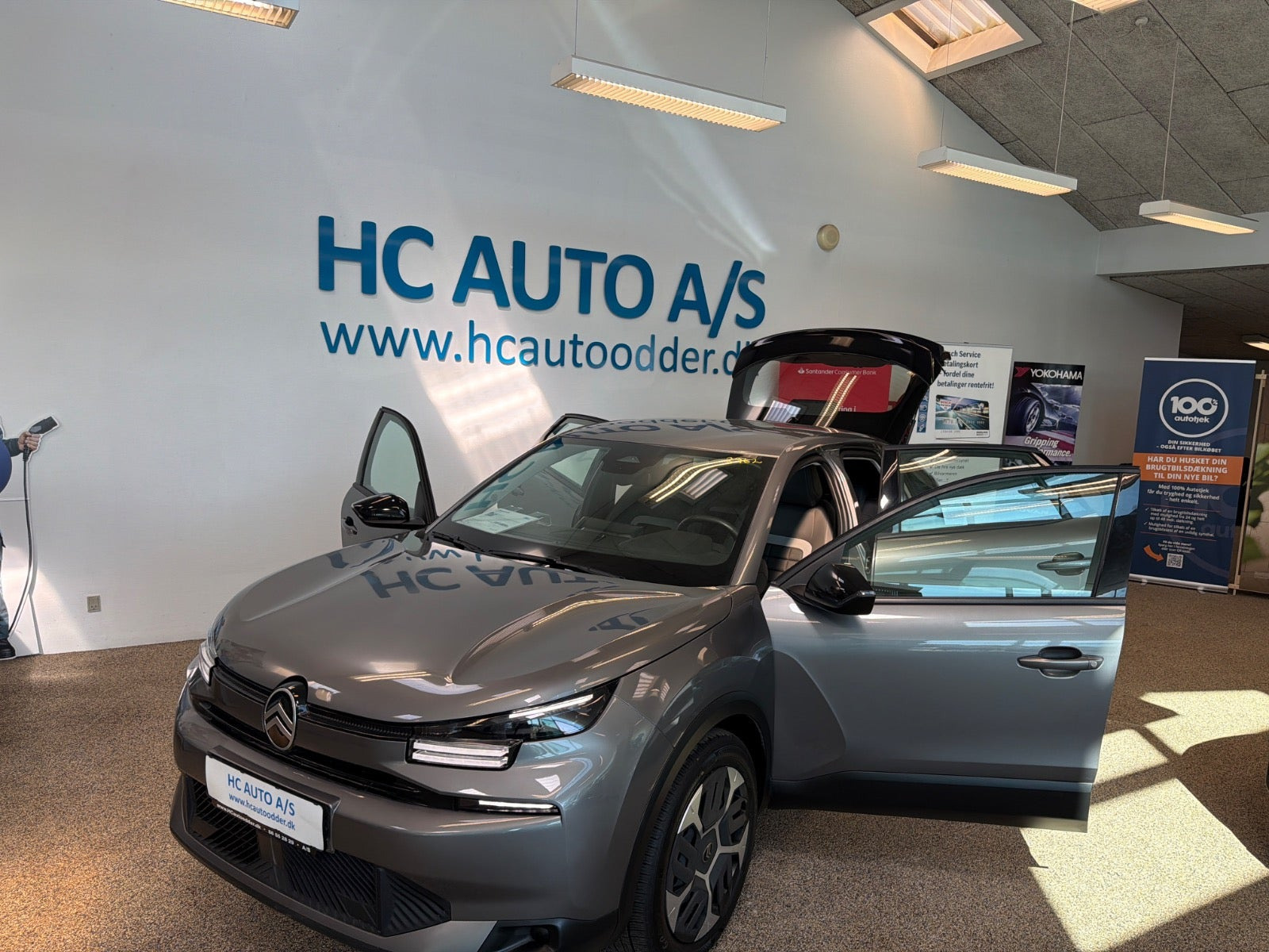 Grå Citroën ë-C4 fra 2025