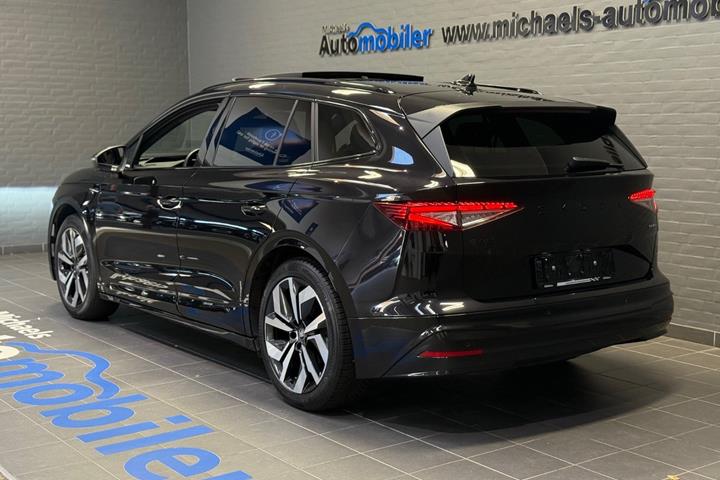Sort Skoda Enyaq fra 2026