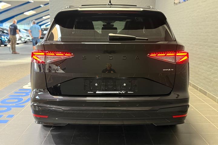 Sort Skoda Enyaq fra 2026