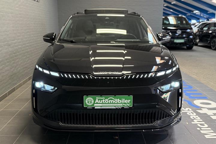 Sort Skoda Enyaq fra 2026