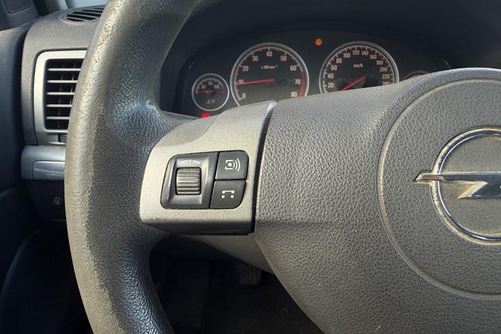undefined Opel Vectra fra 2006