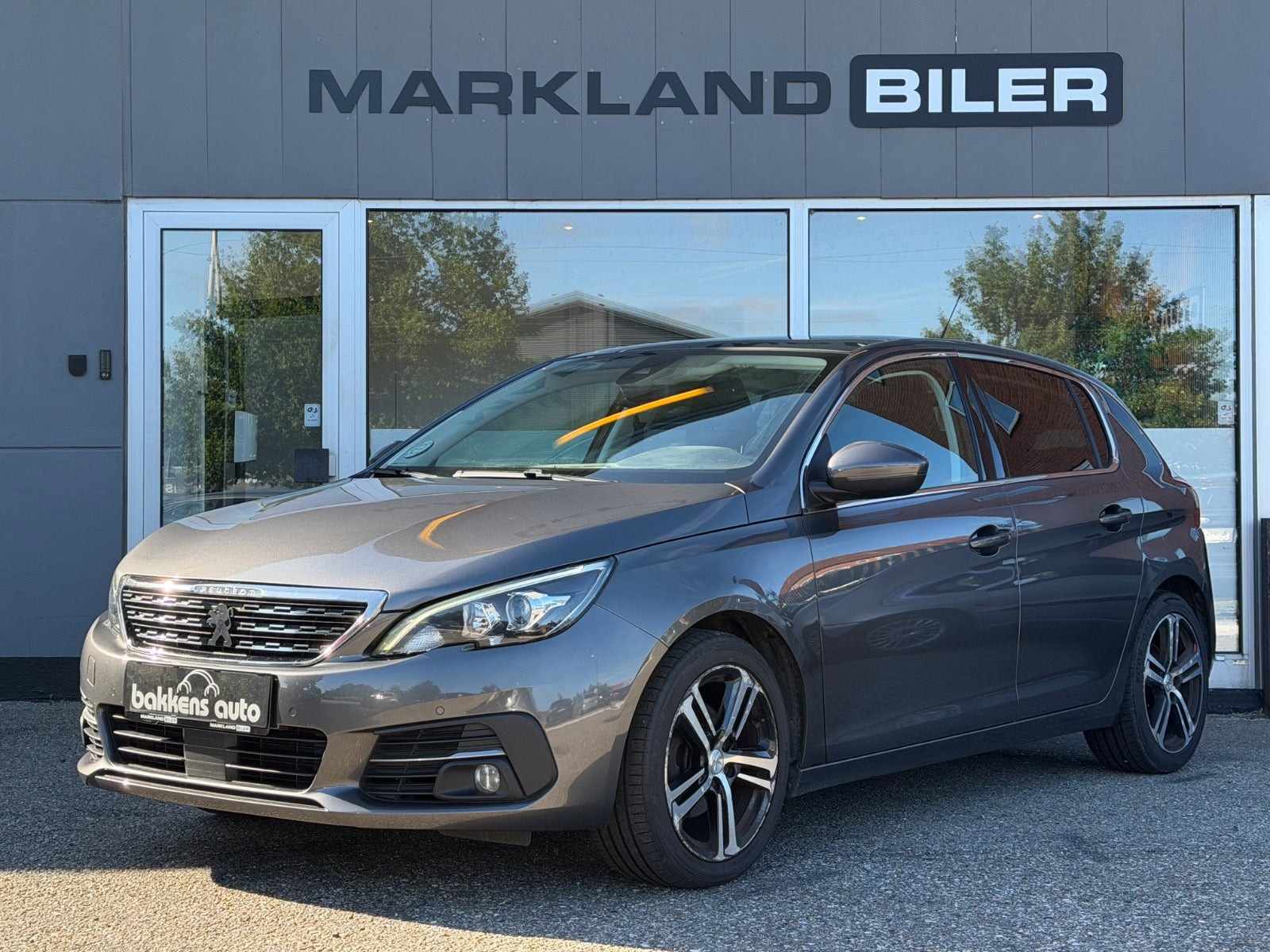 Peugeot 308 1,6 BlueHDi 120 Allure Sky