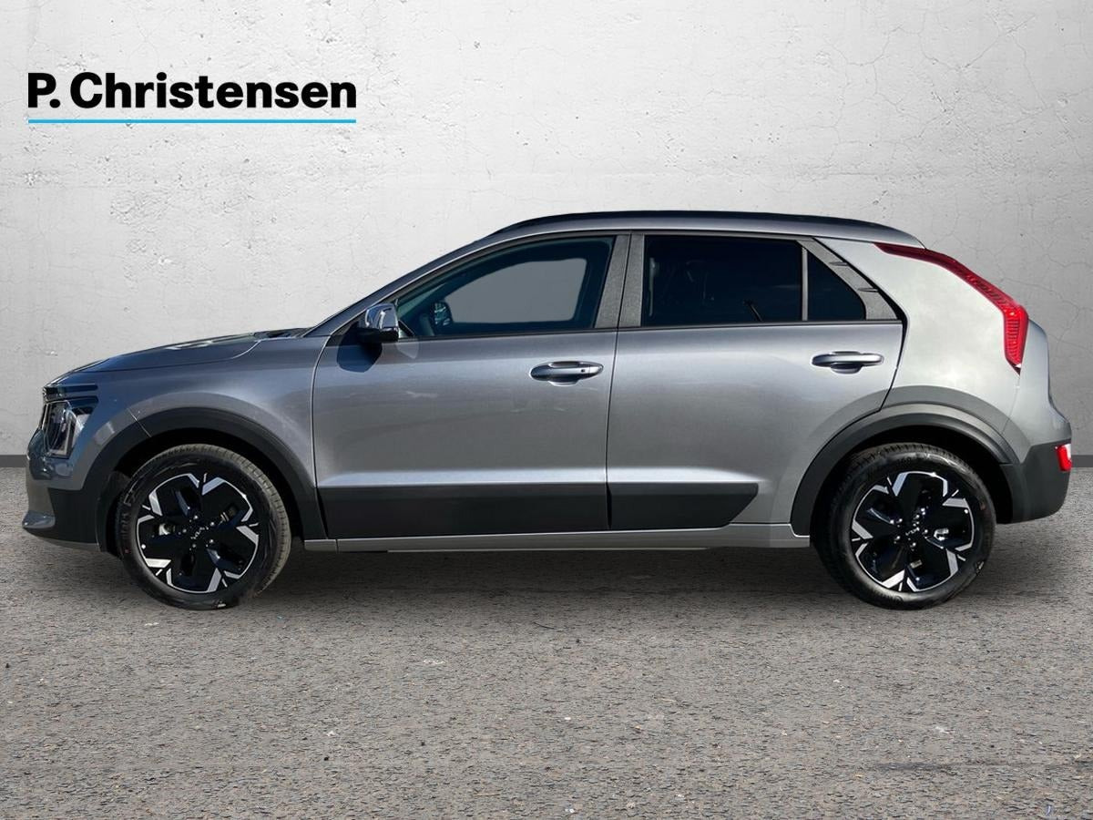 Grå Kia Niro fra 2026