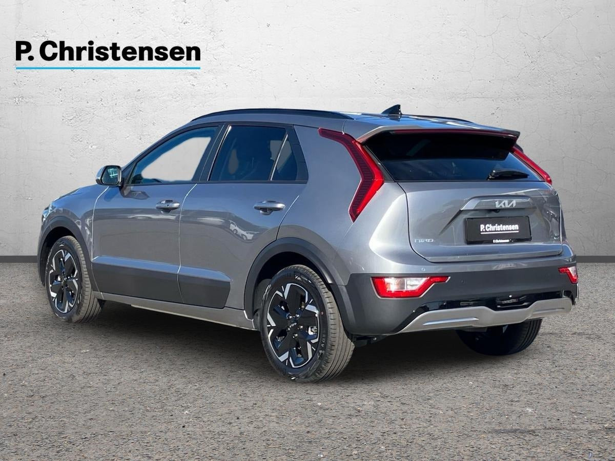 Grå Kia Niro fra 2026