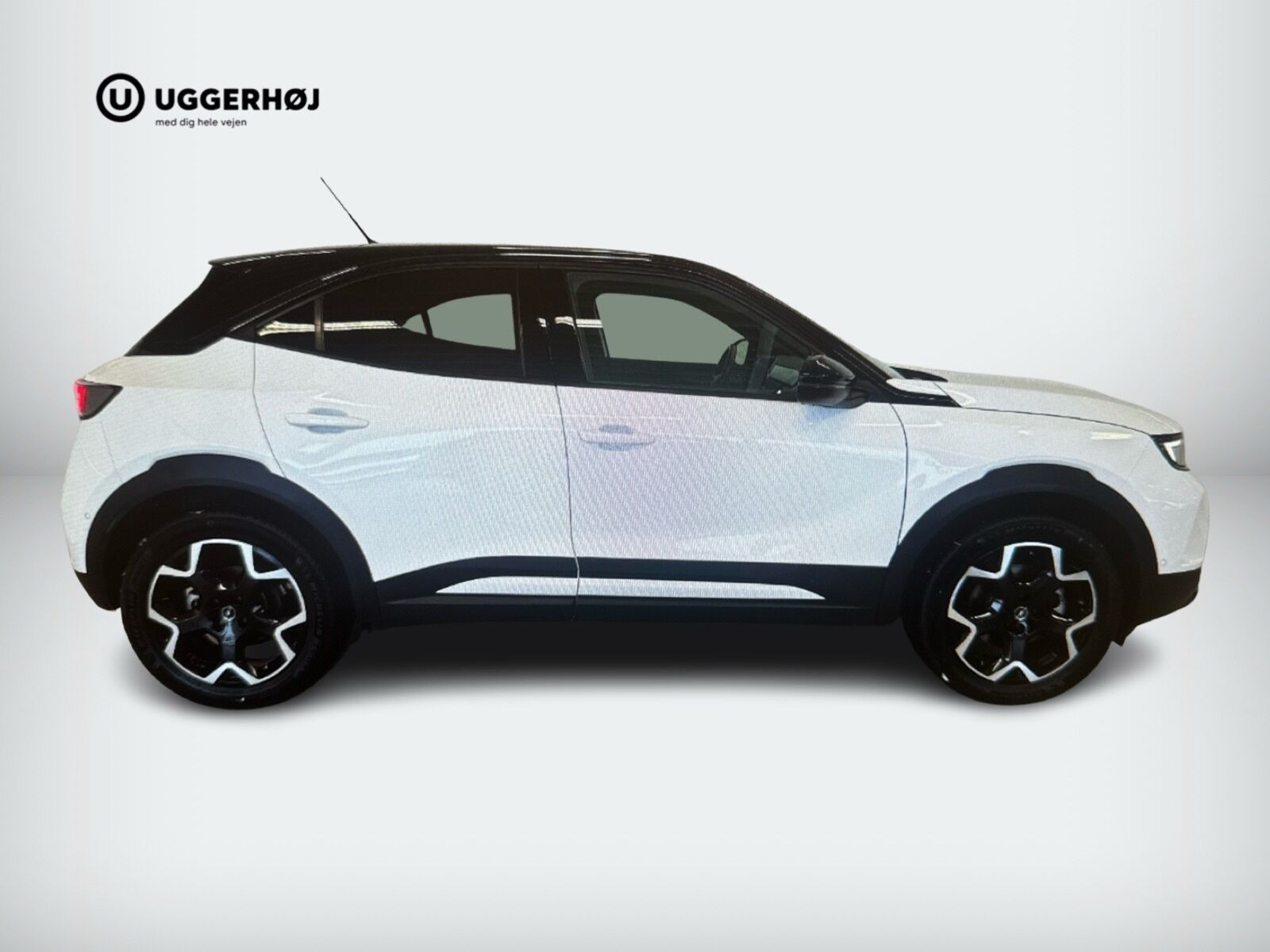 Hvid Opel Mokka-e fra 2023