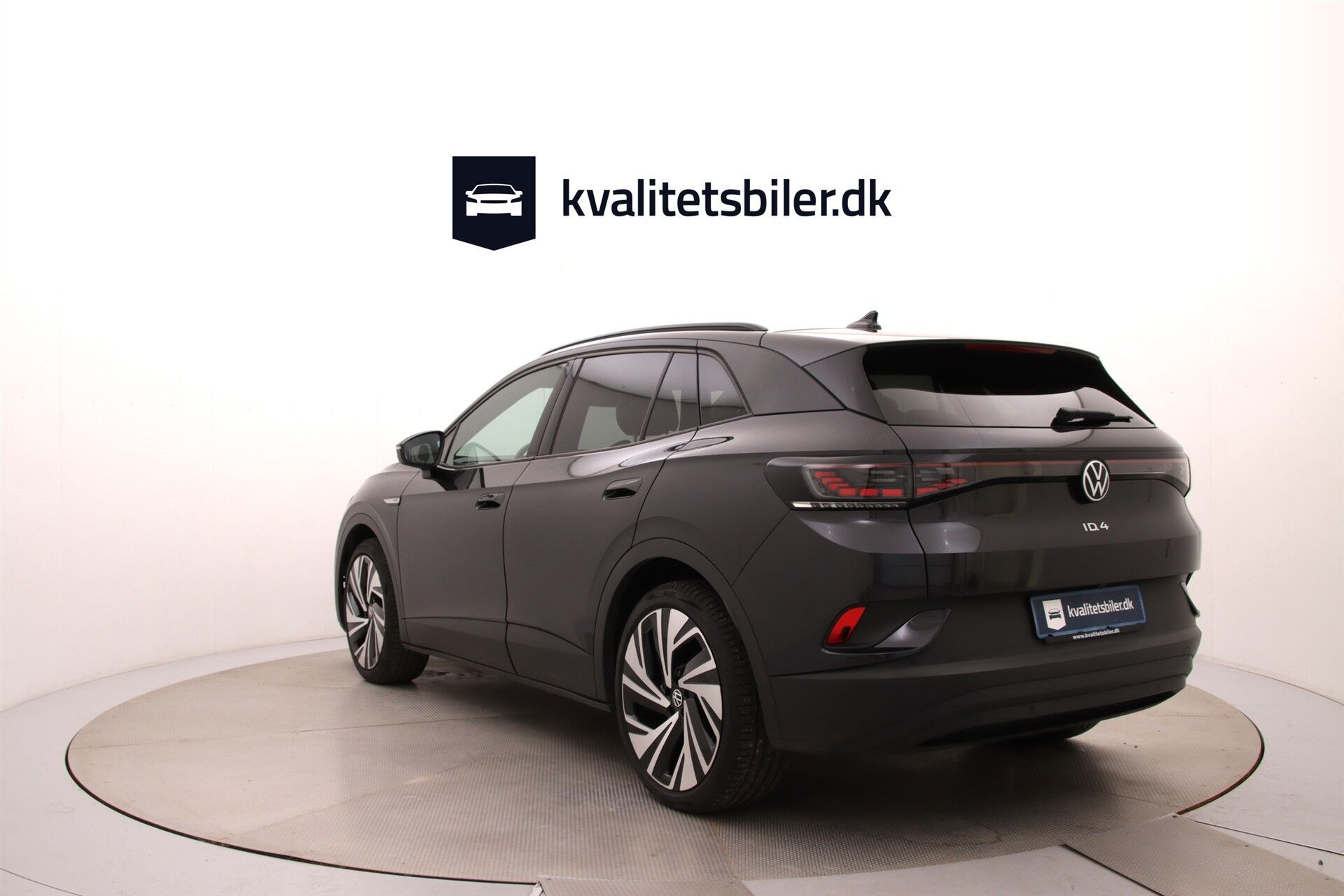 Grå VW ID.4 fra 2021