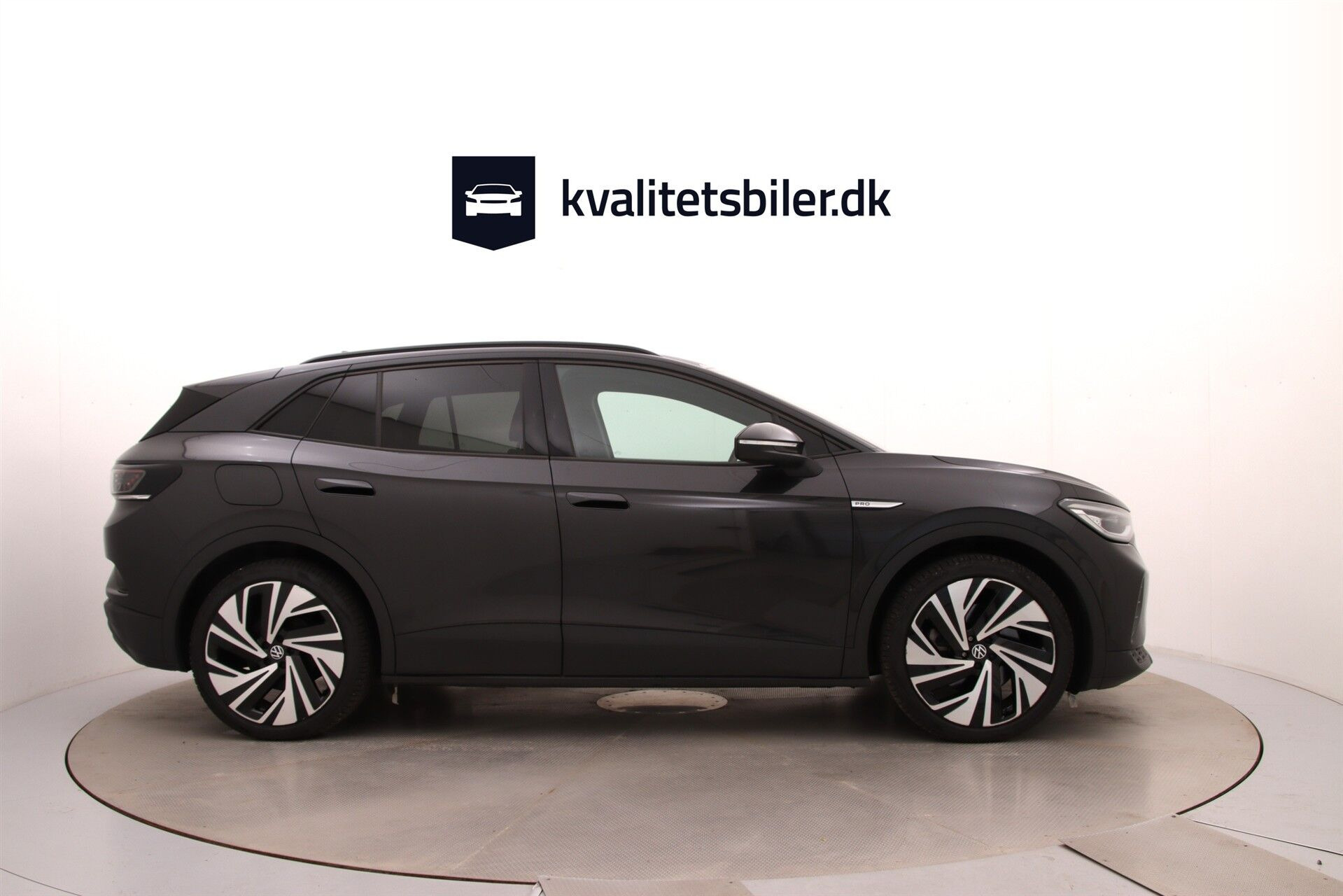 Grå VW ID.4 fra 2021