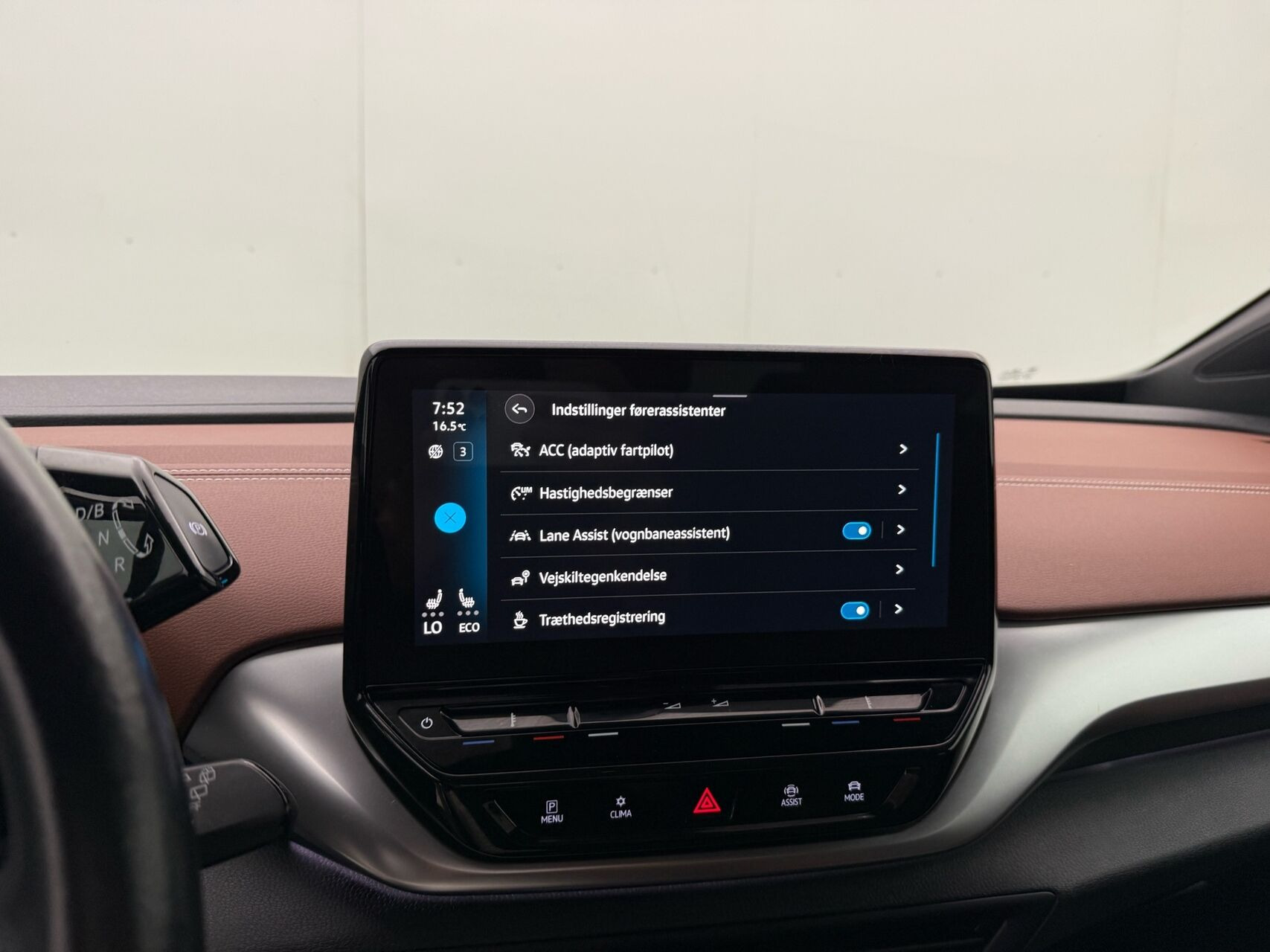 Grå VW ID.4 fra 2021