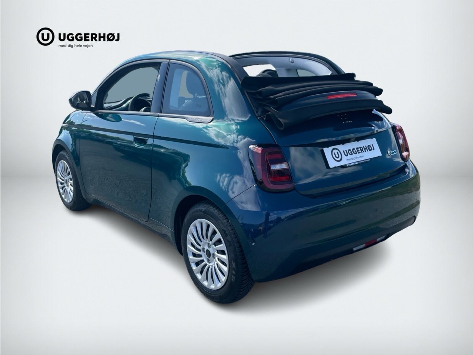 Grøn Fiat 500e fra 2023