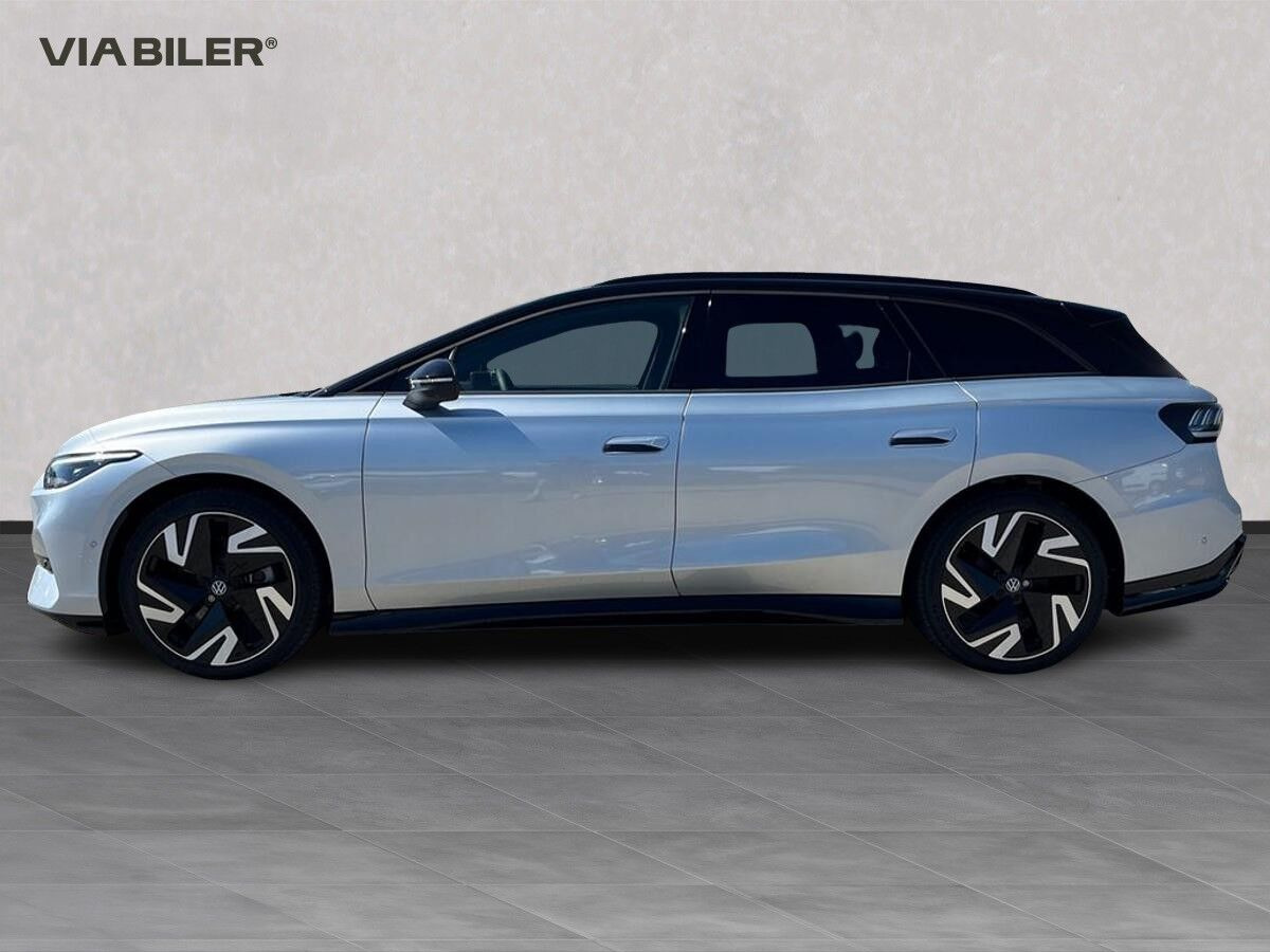 Sølv VW ID.7 fra 2026