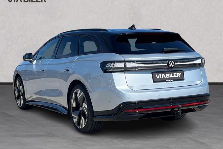 Sølv VW ID.7 fra 2026