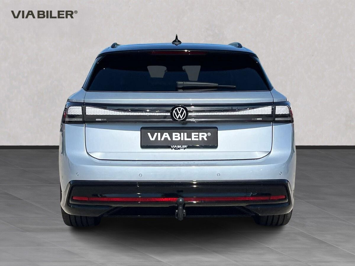 Sølv VW ID.7 fra 2026
