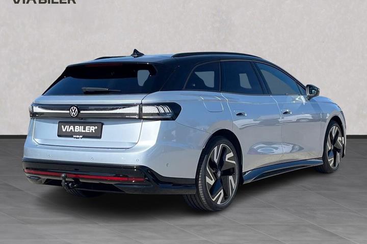 Sølv VW ID.7 fra 2026