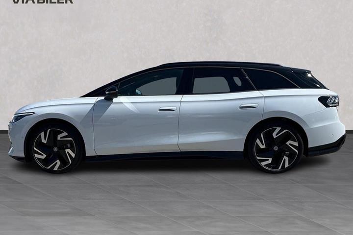 Hvid VW ID.7 fra 2026
