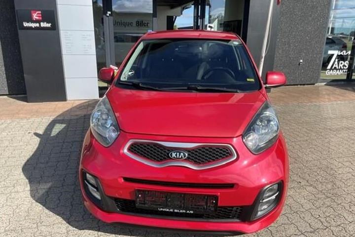 Rød Kia Picanto fra 2014
