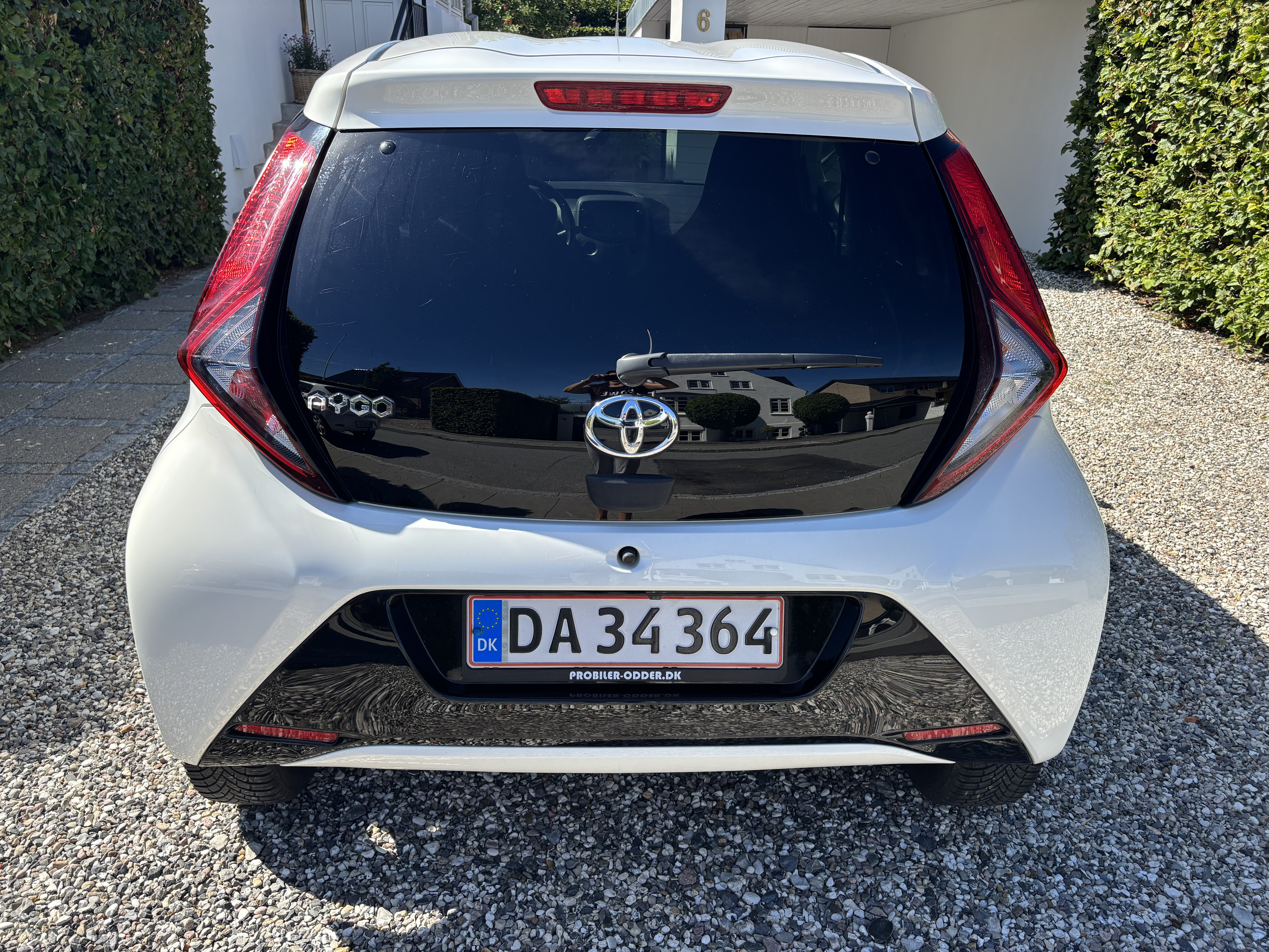 Hvid Toyota Aygo fra 2021