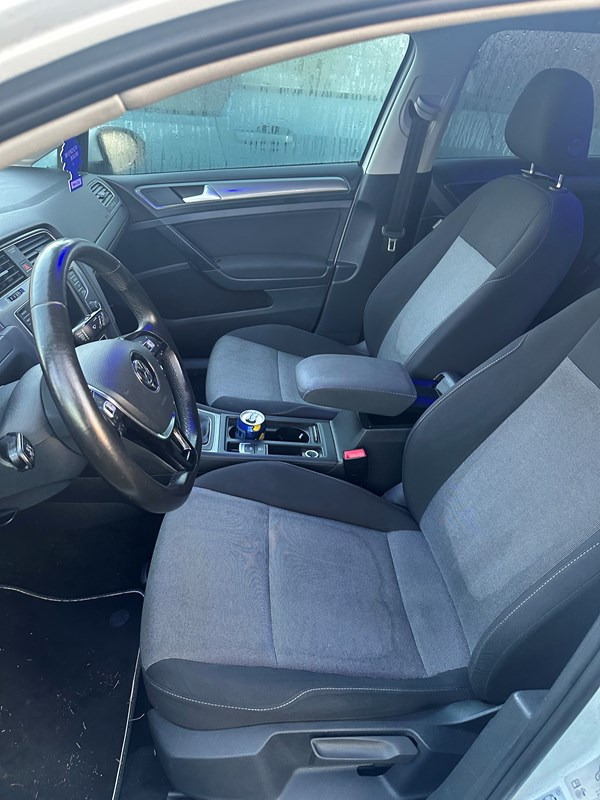 undefined VW Golf fra 2016