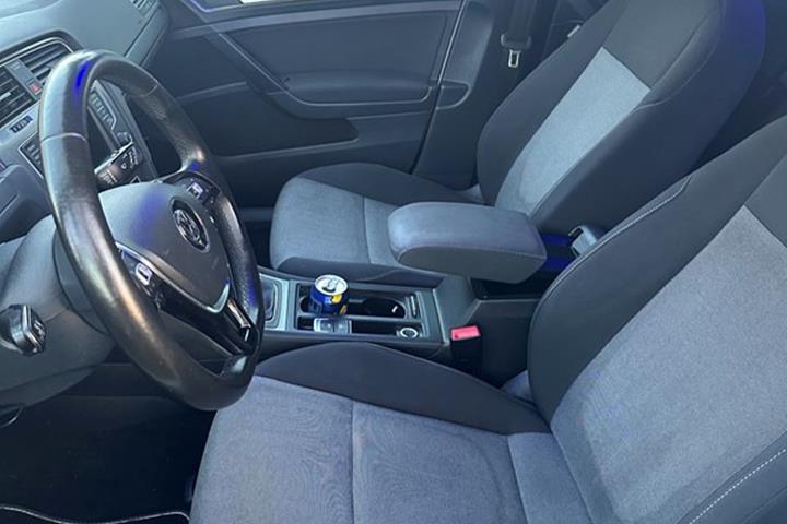 undefined VW Golf fra 2016