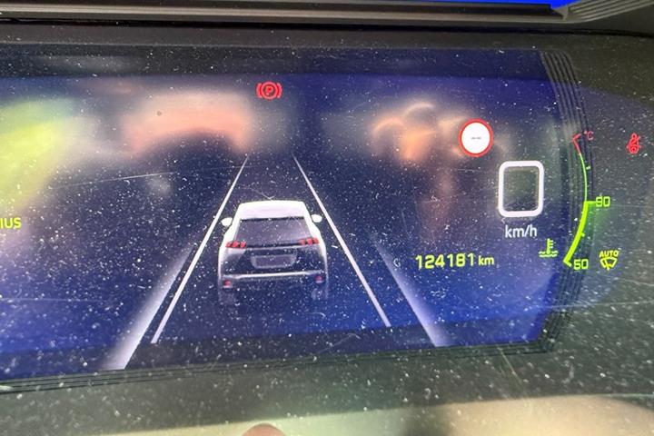 undefined Peugeot 2008 fra 2021