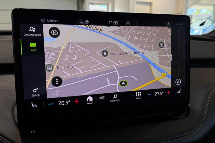 Grå Skoda Enyaq fra 2023