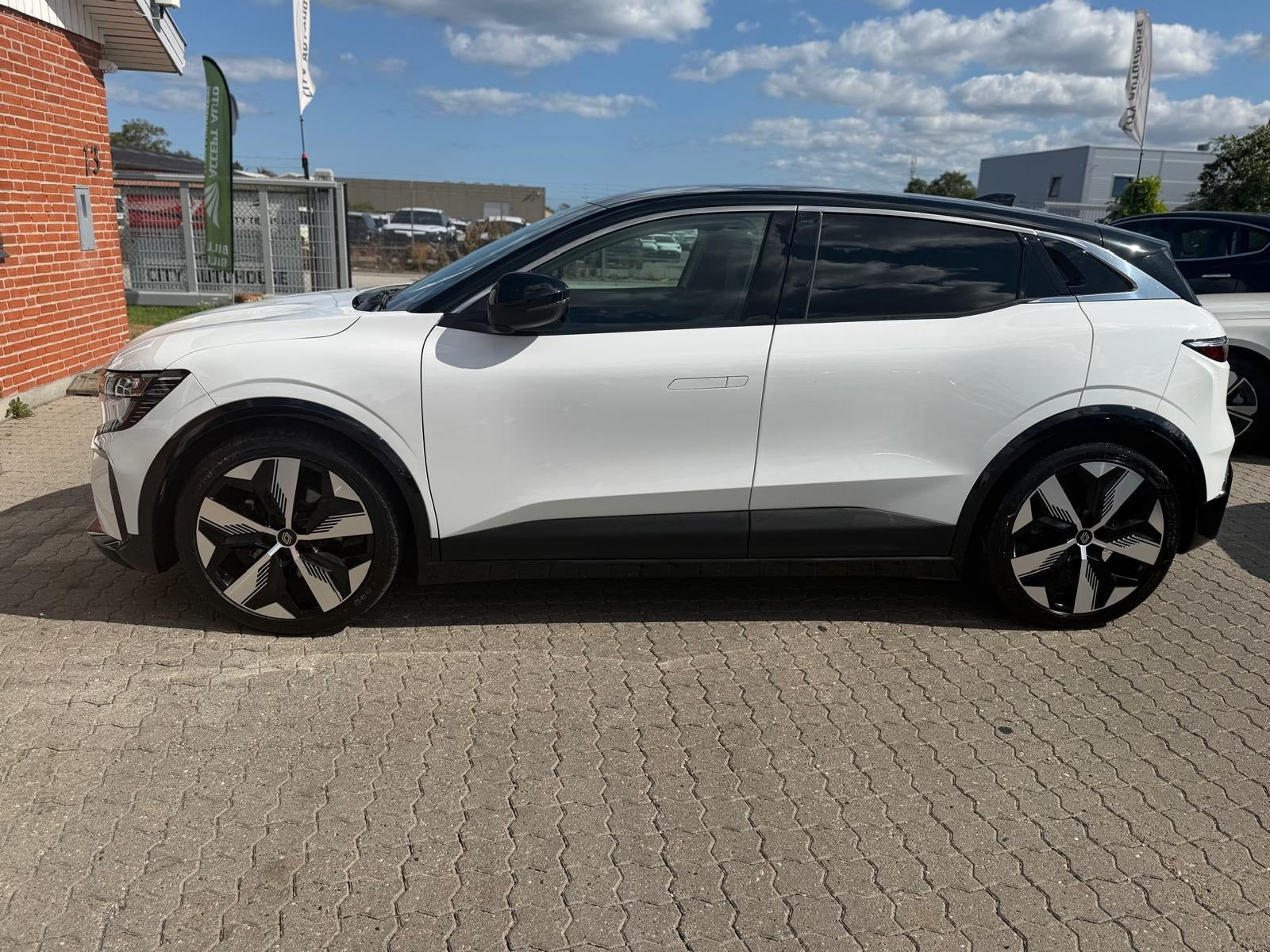 undefined Renault Megane E-Tech fra 2024