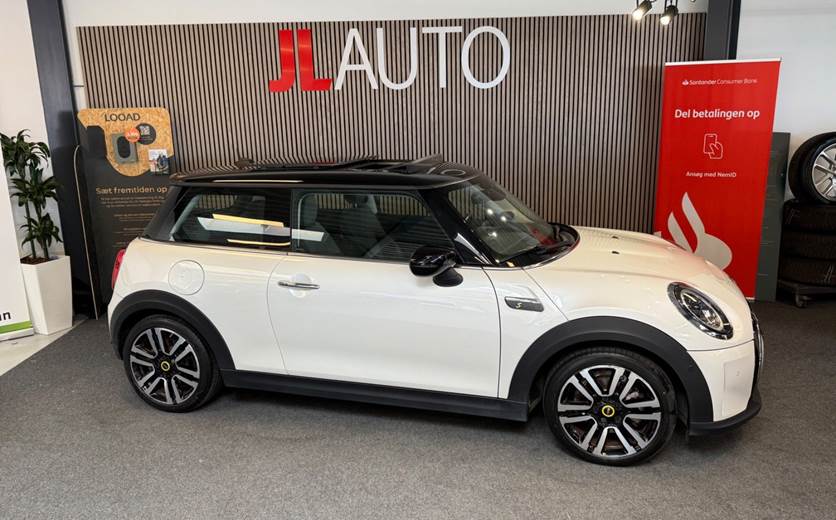 Mini Cooper SE Classic Trim