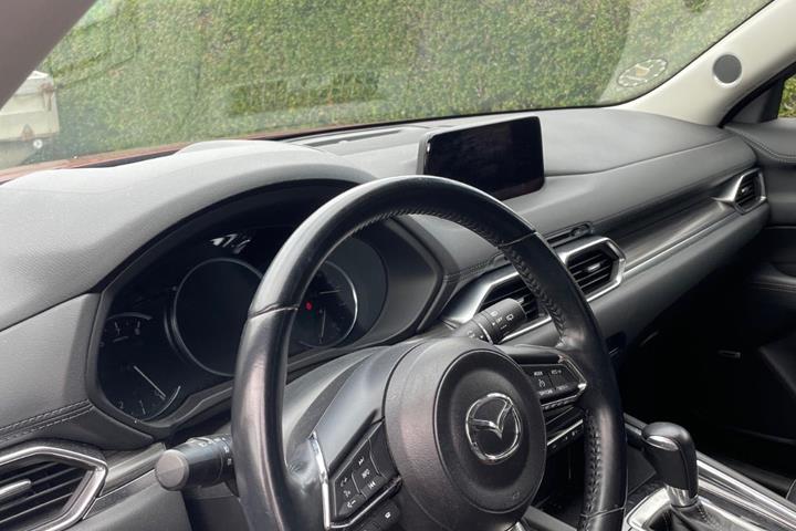 Rød Mazda CX-5 fra 2019