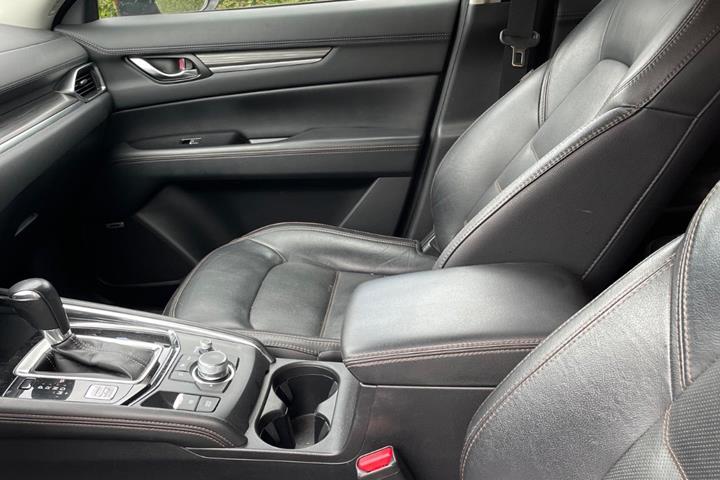 Rød Mazda CX-5 fra 2019