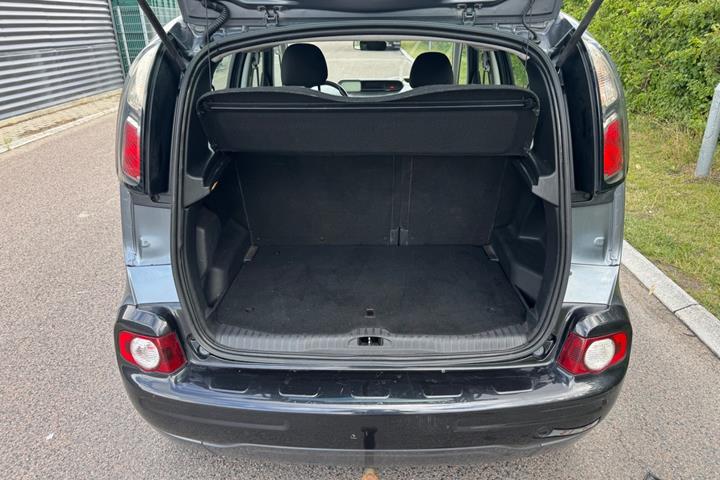Grøn Citroën C3 Picasso fra 2012