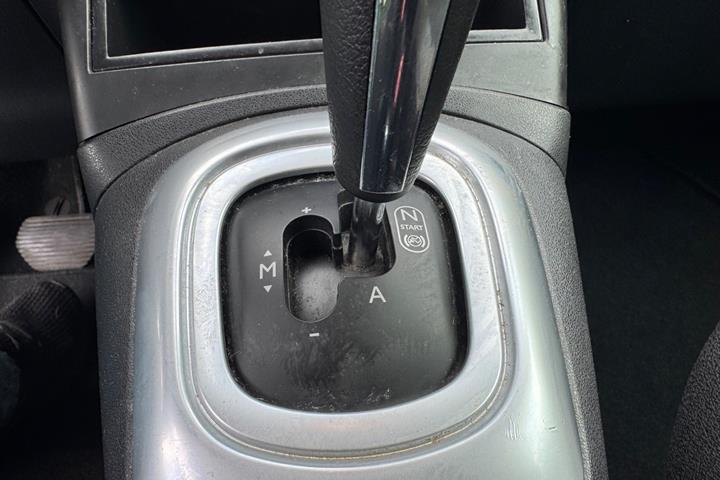 Grøn Citroën C3 Picasso fra 2012