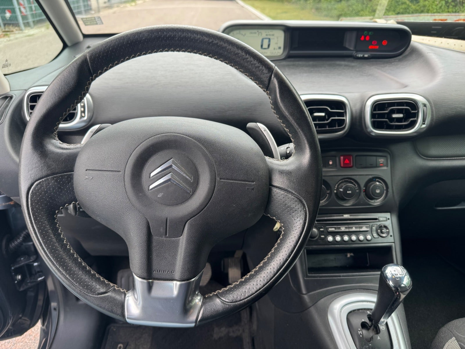 Grøn Citroën C3 Picasso fra 2012