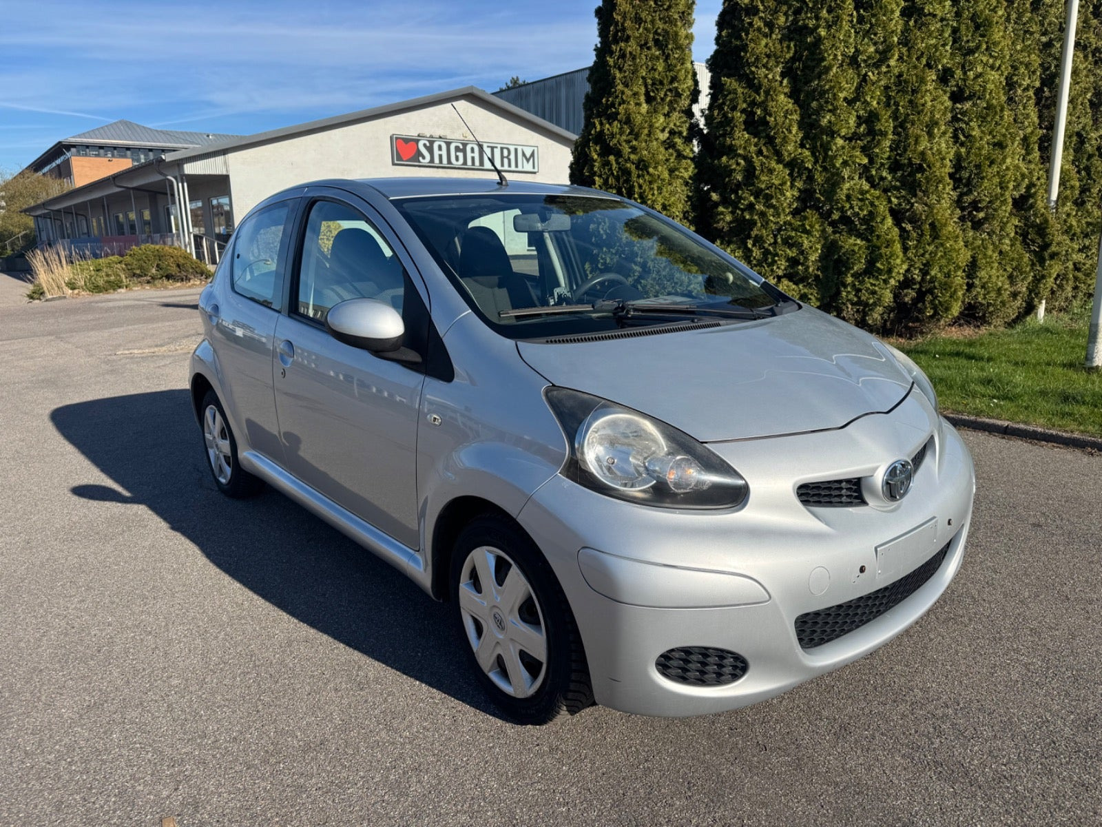 Grøn Toyota Aygo fra 2011
