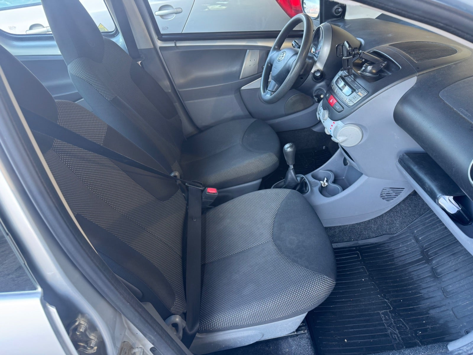 Grøn Toyota Aygo fra 2011