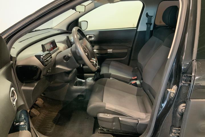 Sort Citroën C4 Cactus fra 2016