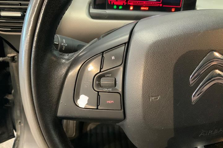 Sort Citroën C4 Cactus fra 2016